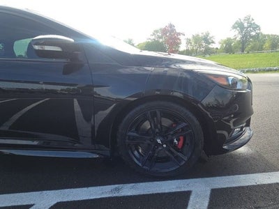 2017 Ford Focus ST