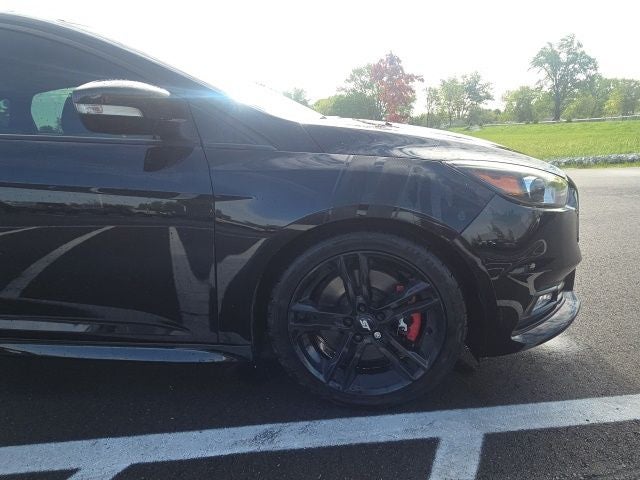 2017 Ford Focus ST