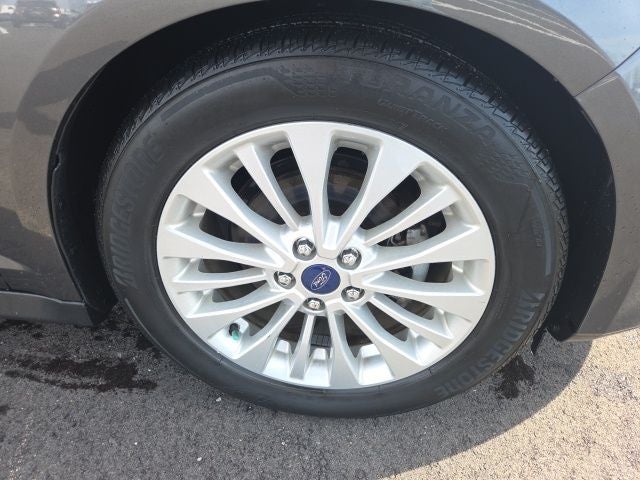 2017 Ford C-Max Hybrid SE