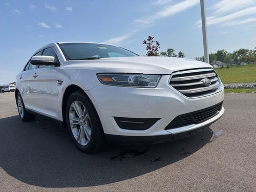 2018 Ford Taurus SEL