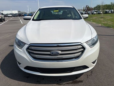 2018 Ford Taurus SEL