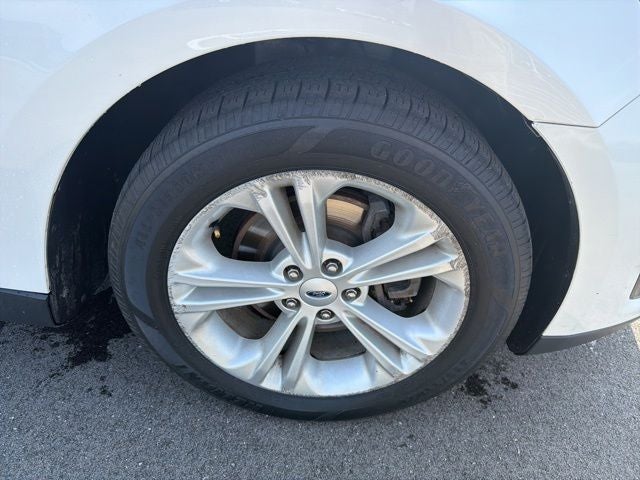 2018 Ford Taurus SEL