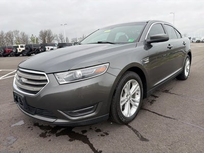 2018 Ford Taurus SEL