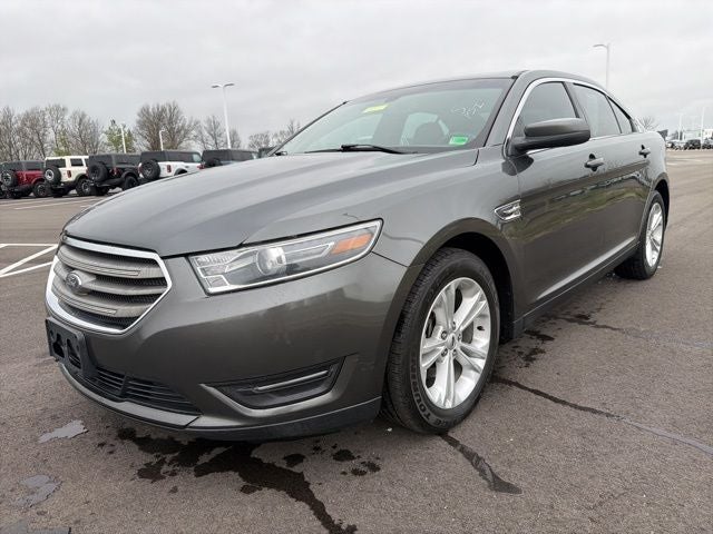 2018 Ford Taurus SEL