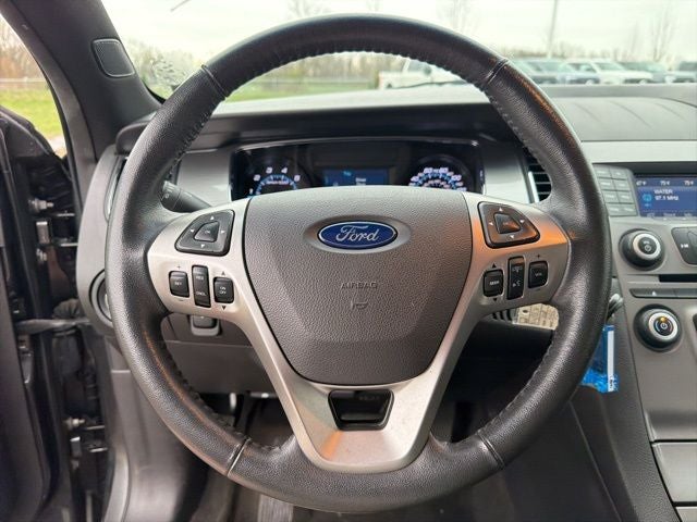 2018 Ford Taurus SEL