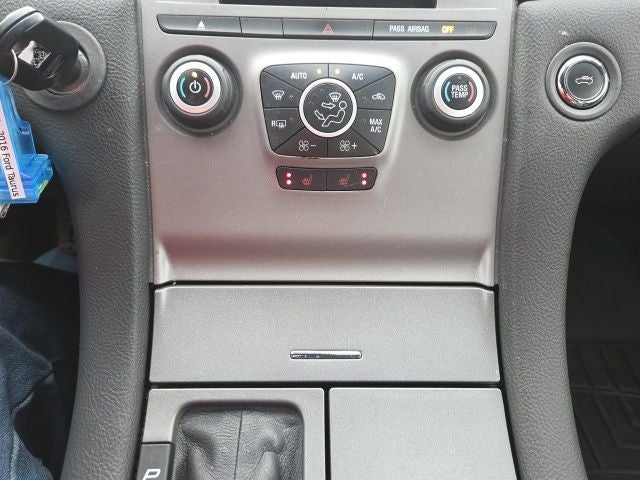 2016 Ford Taurus SEL