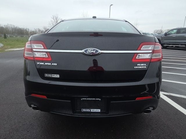 2016 Ford Taurus SEL