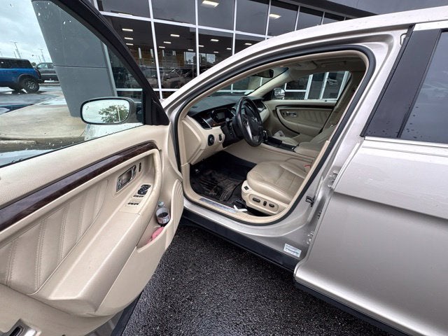 2018 Ford Taurus Limited