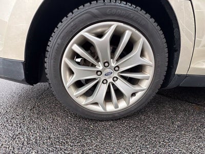 2018 Ford Taurus Limited