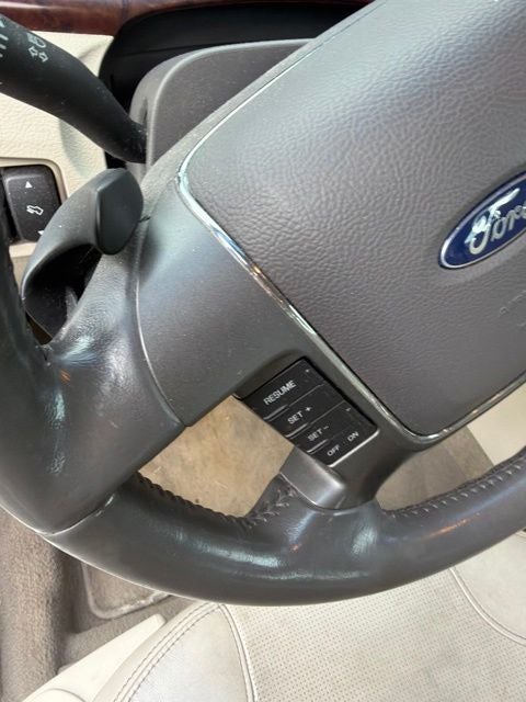 2010 Ford Taurus Limited