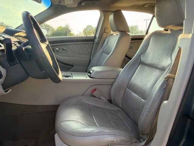 2010 Ford Taurus Limited