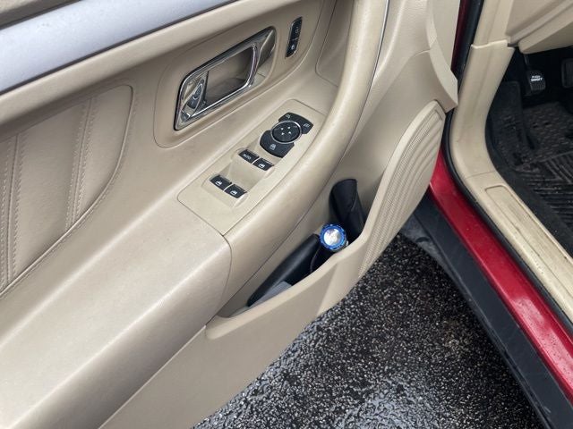 2015 Ford Taurus SEL