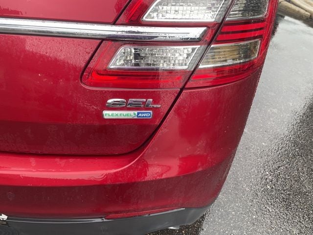 2015 Ford Taurus SEL