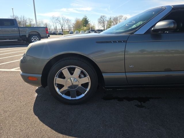 2003 Ford Thunderbird Base