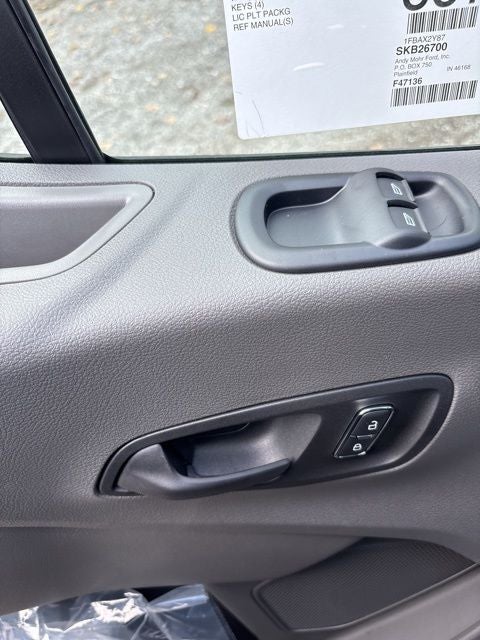 2025 Ford Transit-350 XL