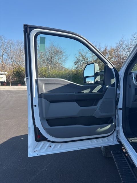 2026 Ford F-550 XL DRW