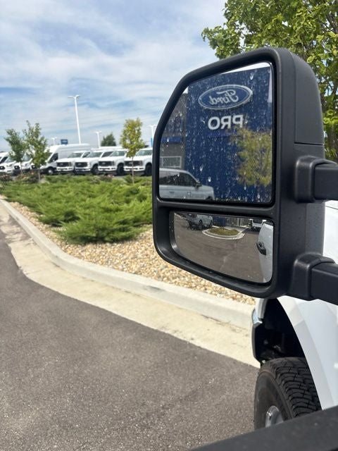 2027 Ford F-350 XL DRW