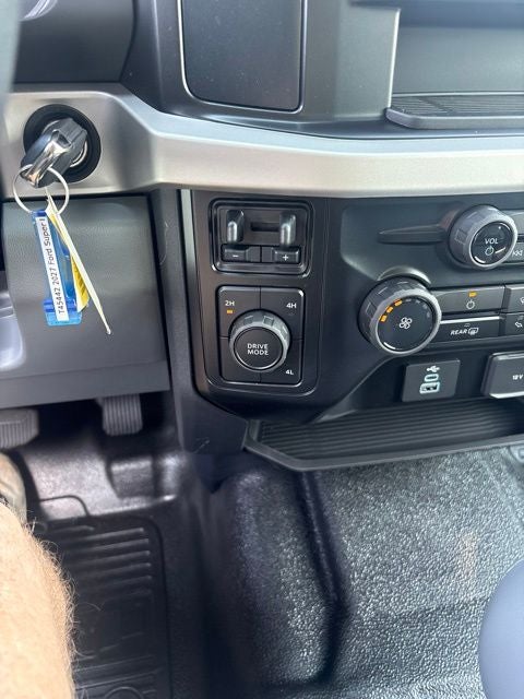 2027 Ford F-350 XL DRW