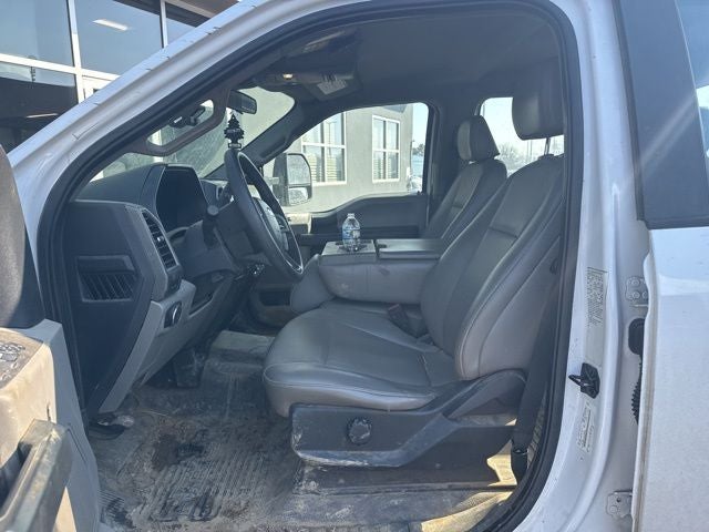 2022 Ford F-350 XL DRW Utility Bed