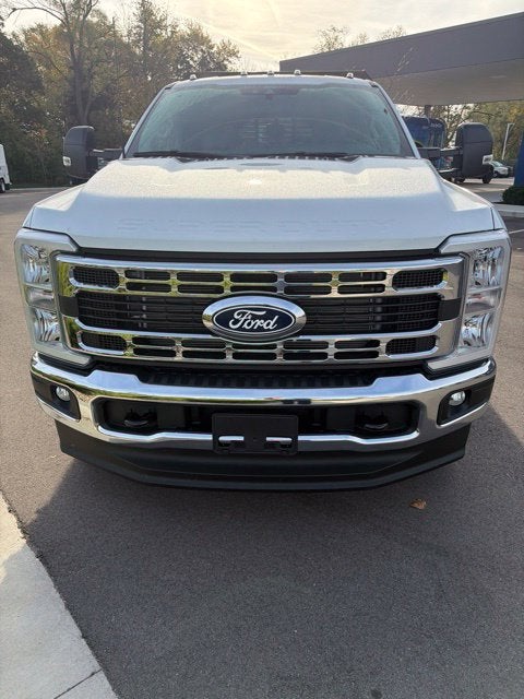 2027 Ford F-350 XL DRW