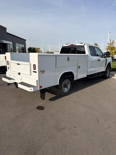 2027 Ford F-350 XL