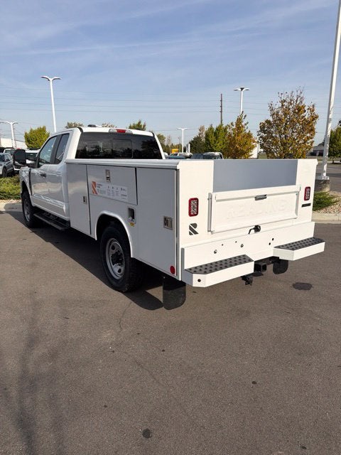 2027 Ford F-350 XL