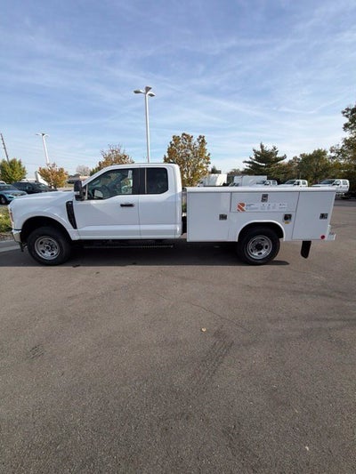 2027 Ford F-350 XL