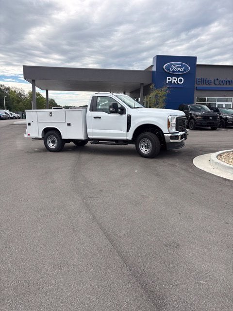 2027 Ford F-250 XL