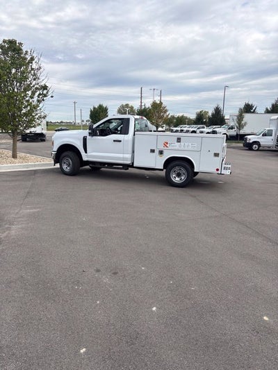 2027 Ford F-250 XL