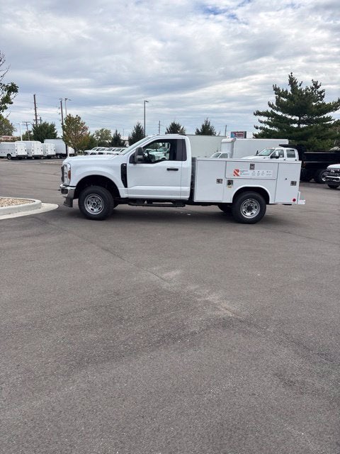 2027 Ford F-250 XL