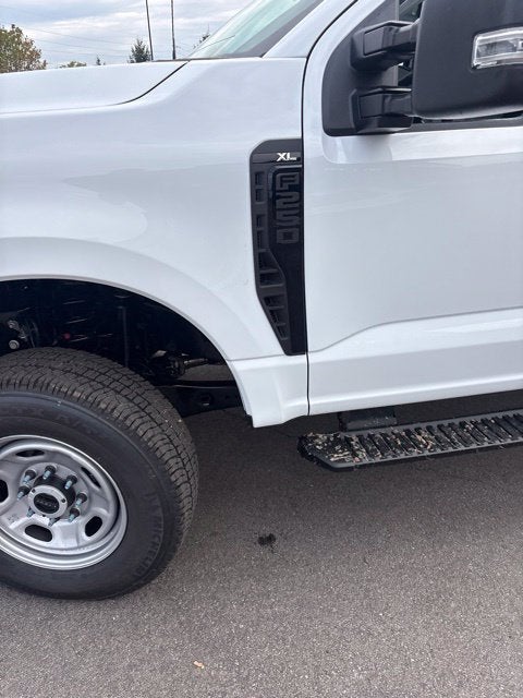 2027 Ford F-250 XL