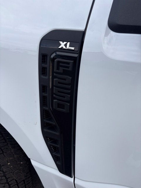 2027 Ford F-250 XL