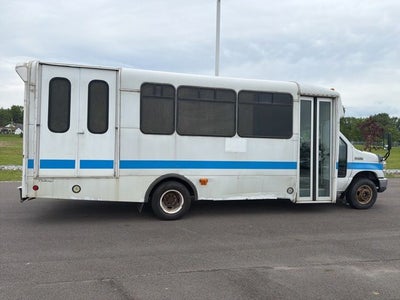 2011 Ford E-450SD Base Cutaway