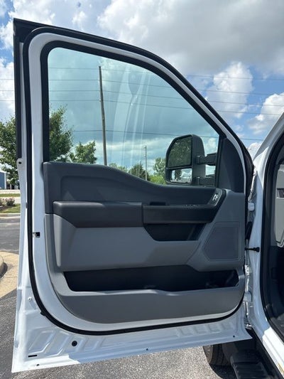 2025 Ford F-550 XL DRW