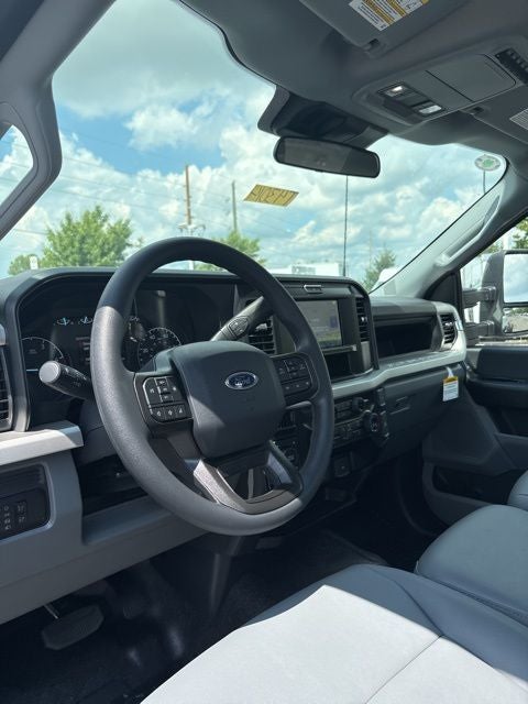 2025 Ford F-550 XL DRW