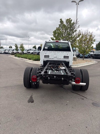 2027 Ford F-600SD F-600® XL