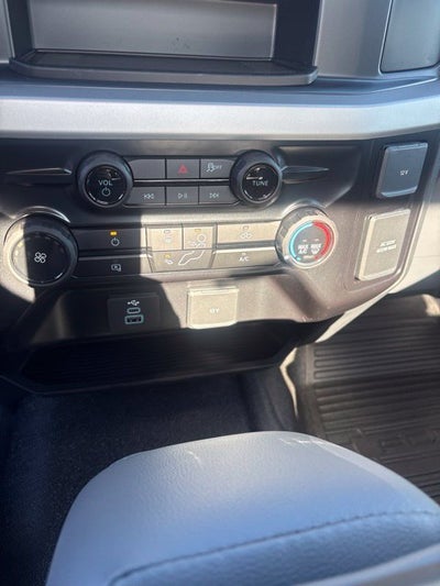 2027 Ford F-600SD XL