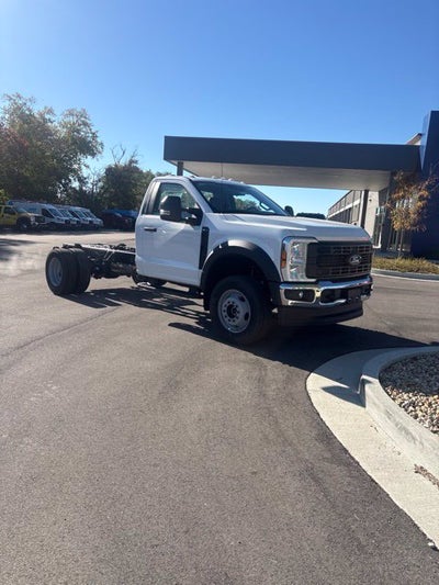 2027 Ford F-600SD XL
