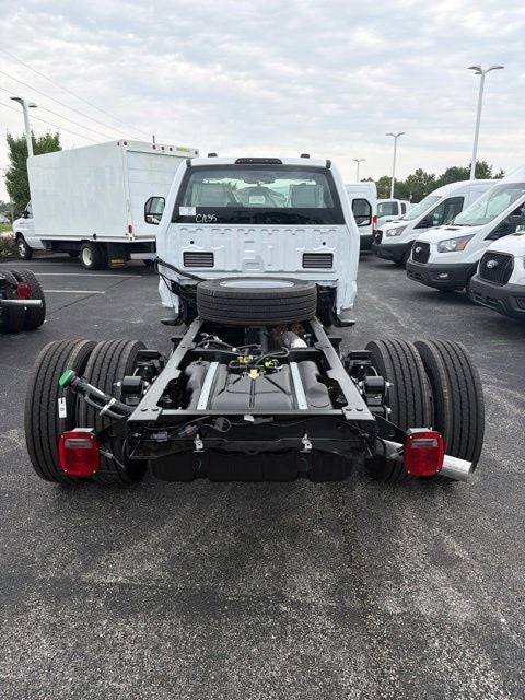 2026 Ford F-600SD XL