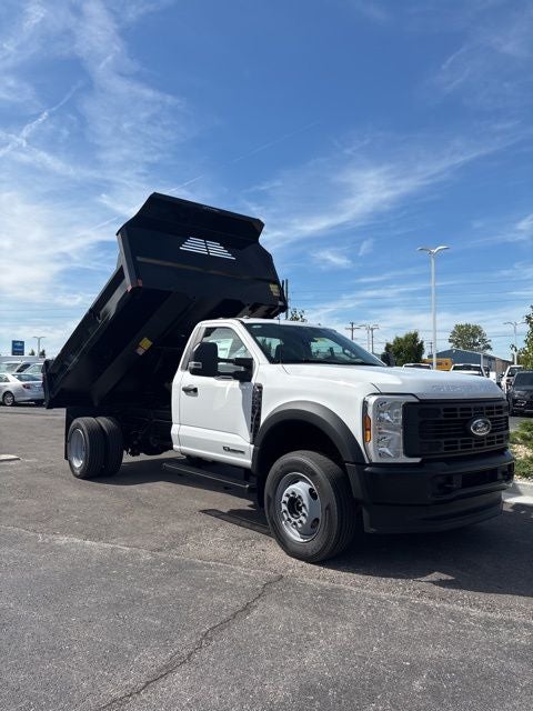 2025 Ford F-600SD XL