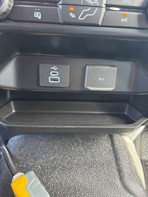 2025 Ford F-600SD XL