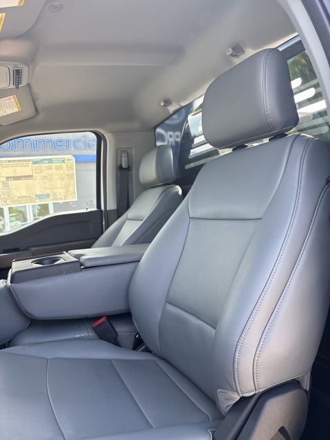 2025 Ford F-600SD XL