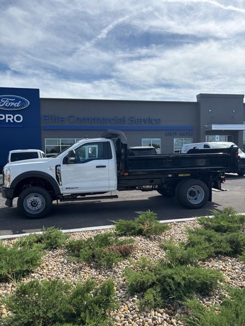 2025 Ford F-600SD XL