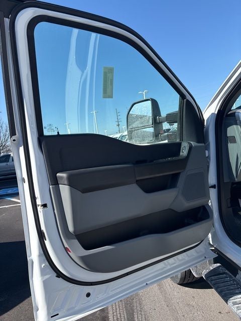 2026 Ford F-600SD XL