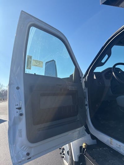 2026 Ford F-650SD Base XL