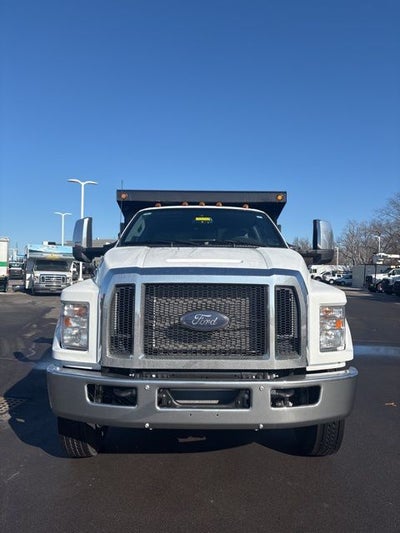 2026 Ford F-650SD Base XL
