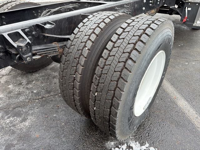 2023 Ford F-650SD Base