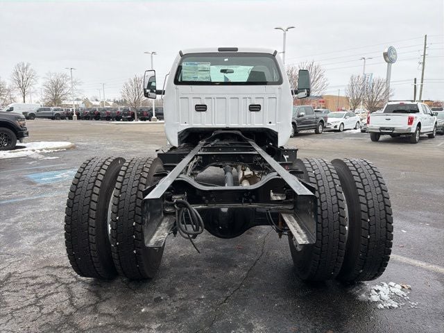 2023 Ford F-650SD Base