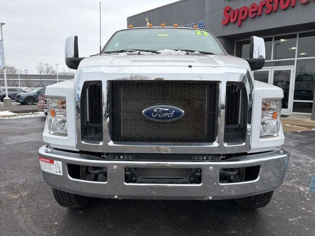 2023 Ford F-650SD Base