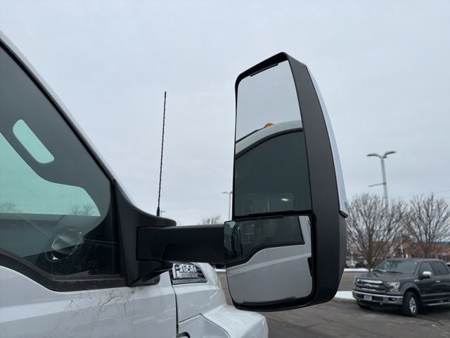 2023 Ford F-650SD Base